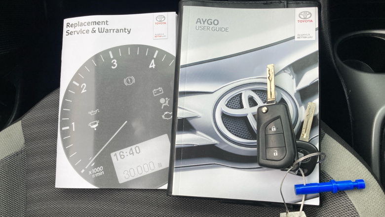 Toyota Aygo 1.0 VVT-i X-Plore TSS 5dr x-shift Petrol Hatchback